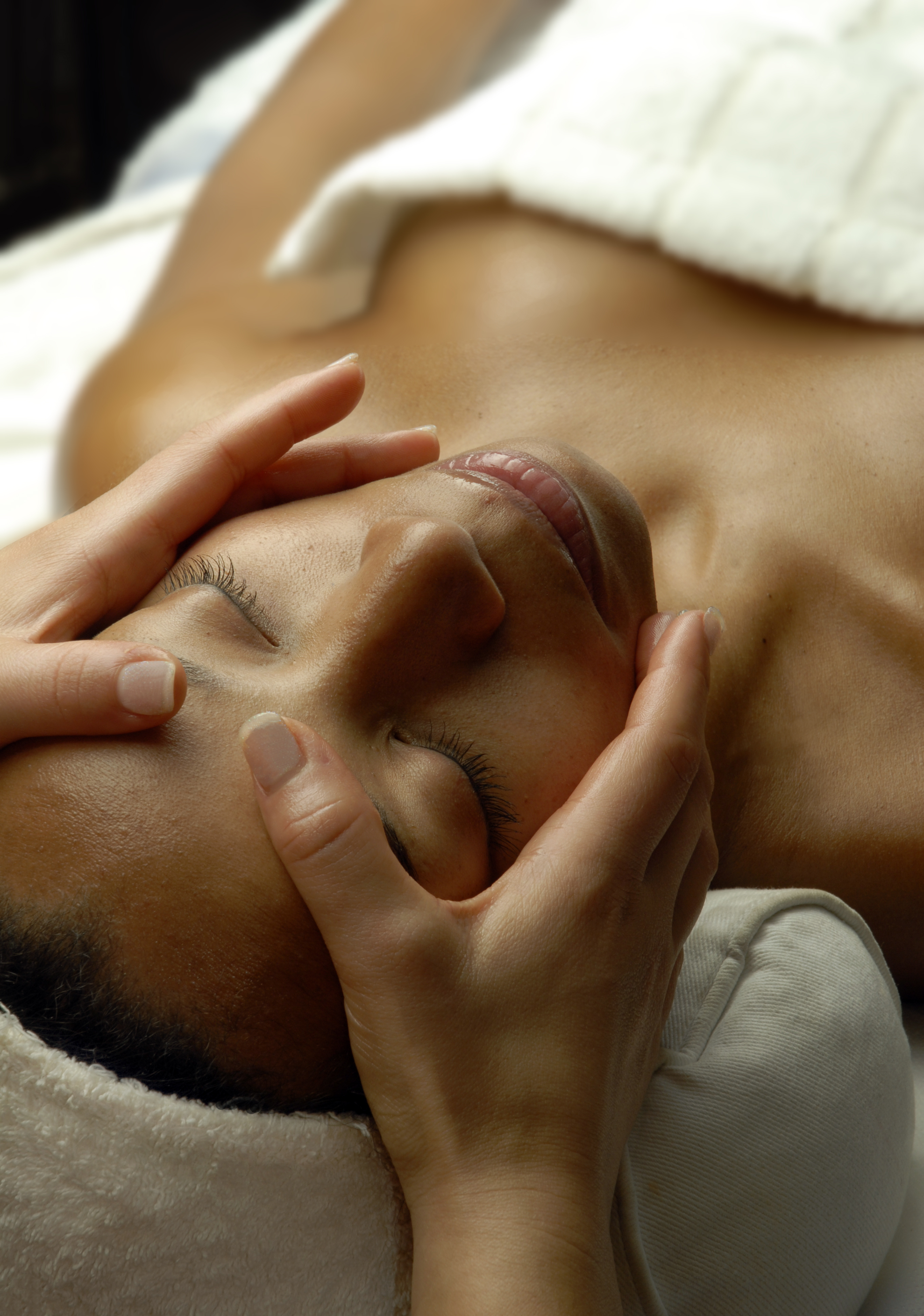 60min Serene Holistic Facial