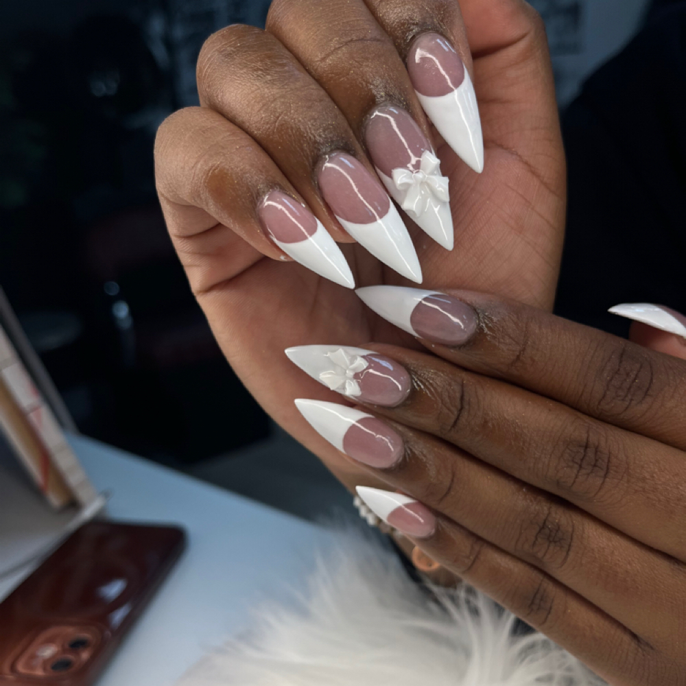 Acrylic Fill at Izannastarnailz in Xeina, OH