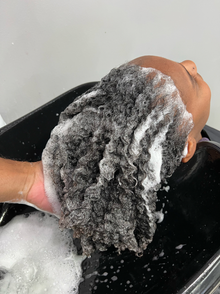 Silk Press|Trim| Deep Conditioning