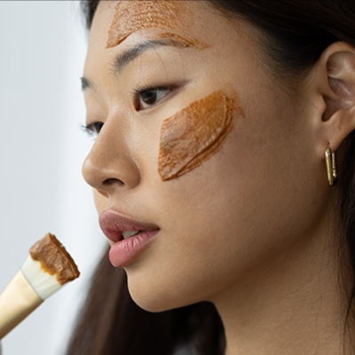 Enzyme Glow Chemical Peel Facial