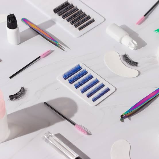 Classic Lash, Fill In