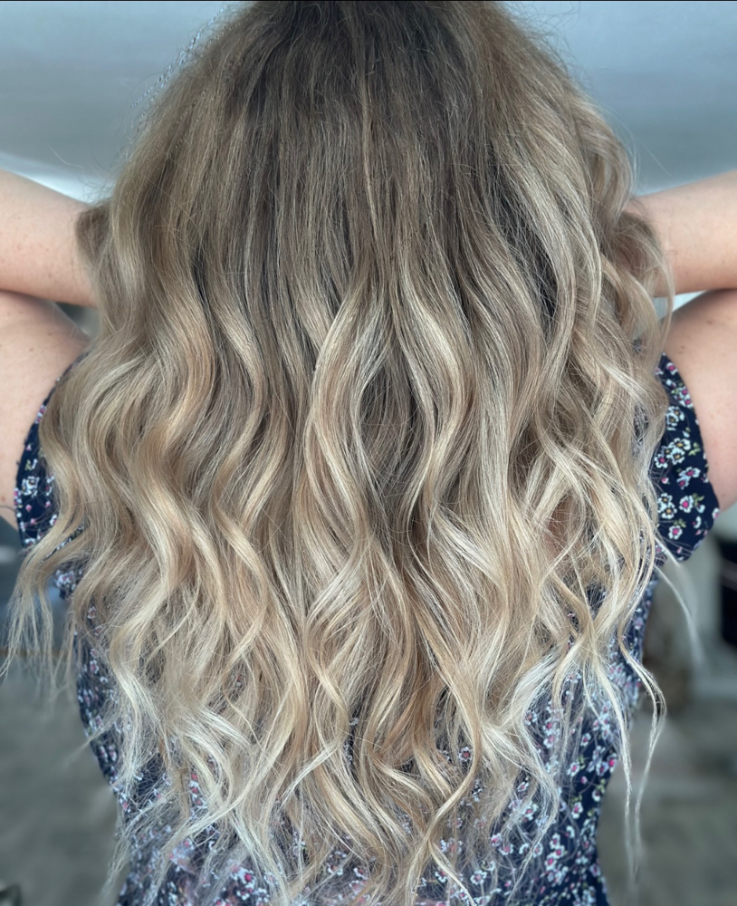 Trim/Dusting Off Ends at Hairby_Sydneyyy in Flandreau, SD