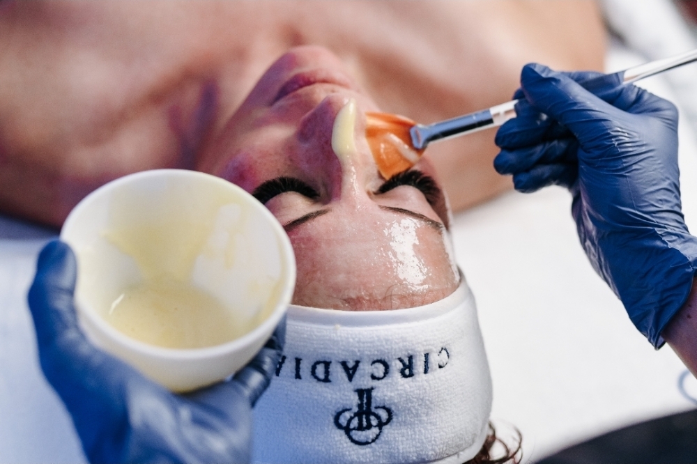 Darling Renew Facial