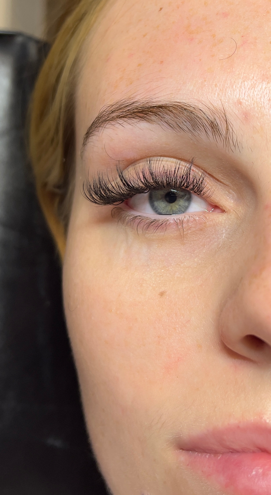 Volume Lash Full Set (Not Mega)