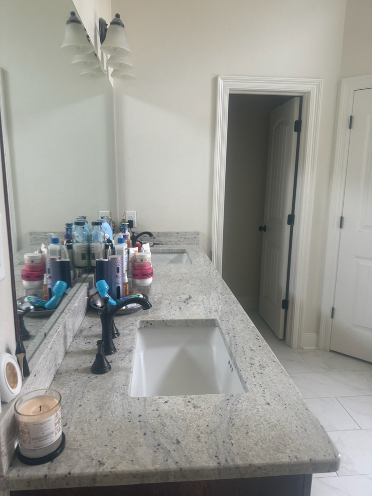 Room Declutter *Item Removal* at Sparkling Clean in Denham Springs, LA