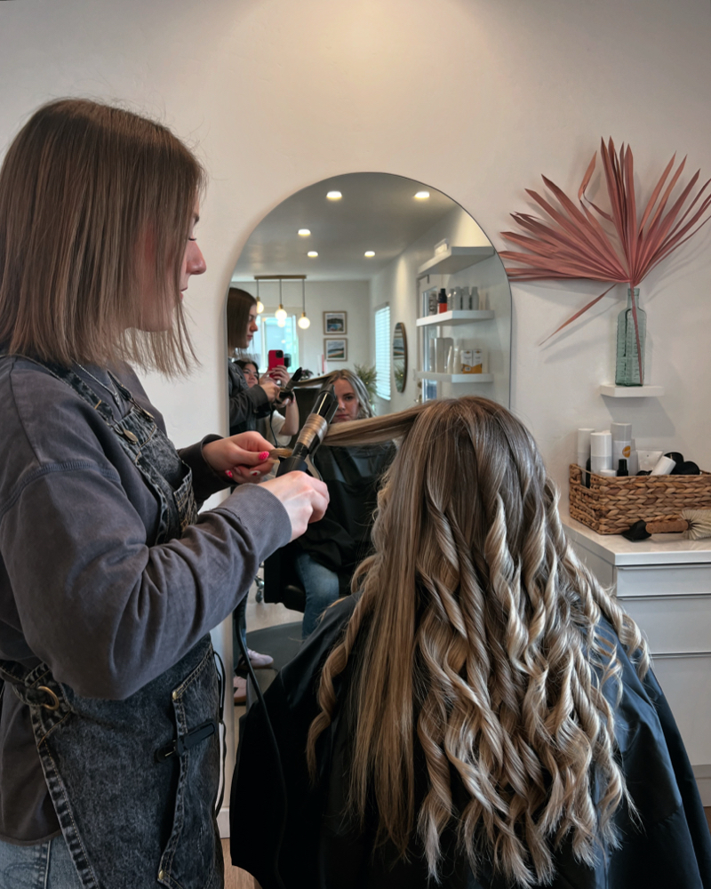Formal Style (In Salon)