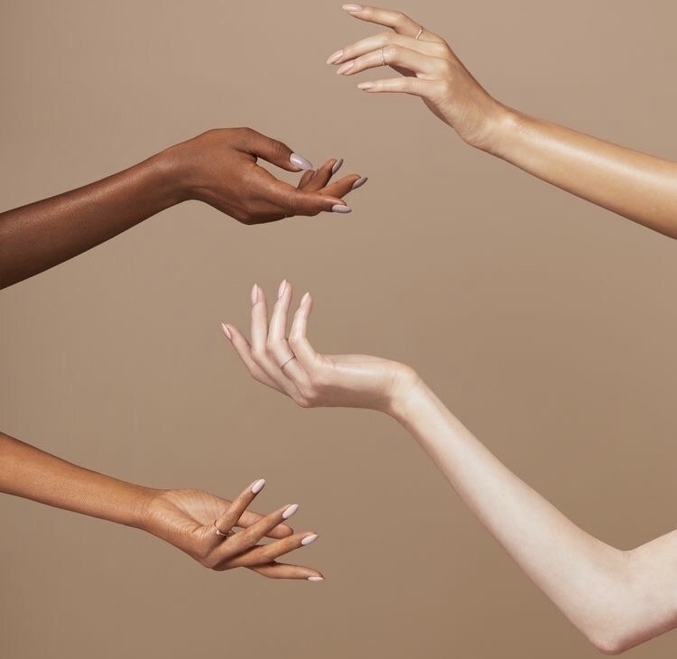 Spray Tanning (Classic Tan)