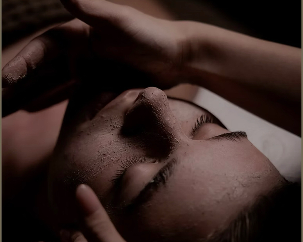 Gentlemens Facial