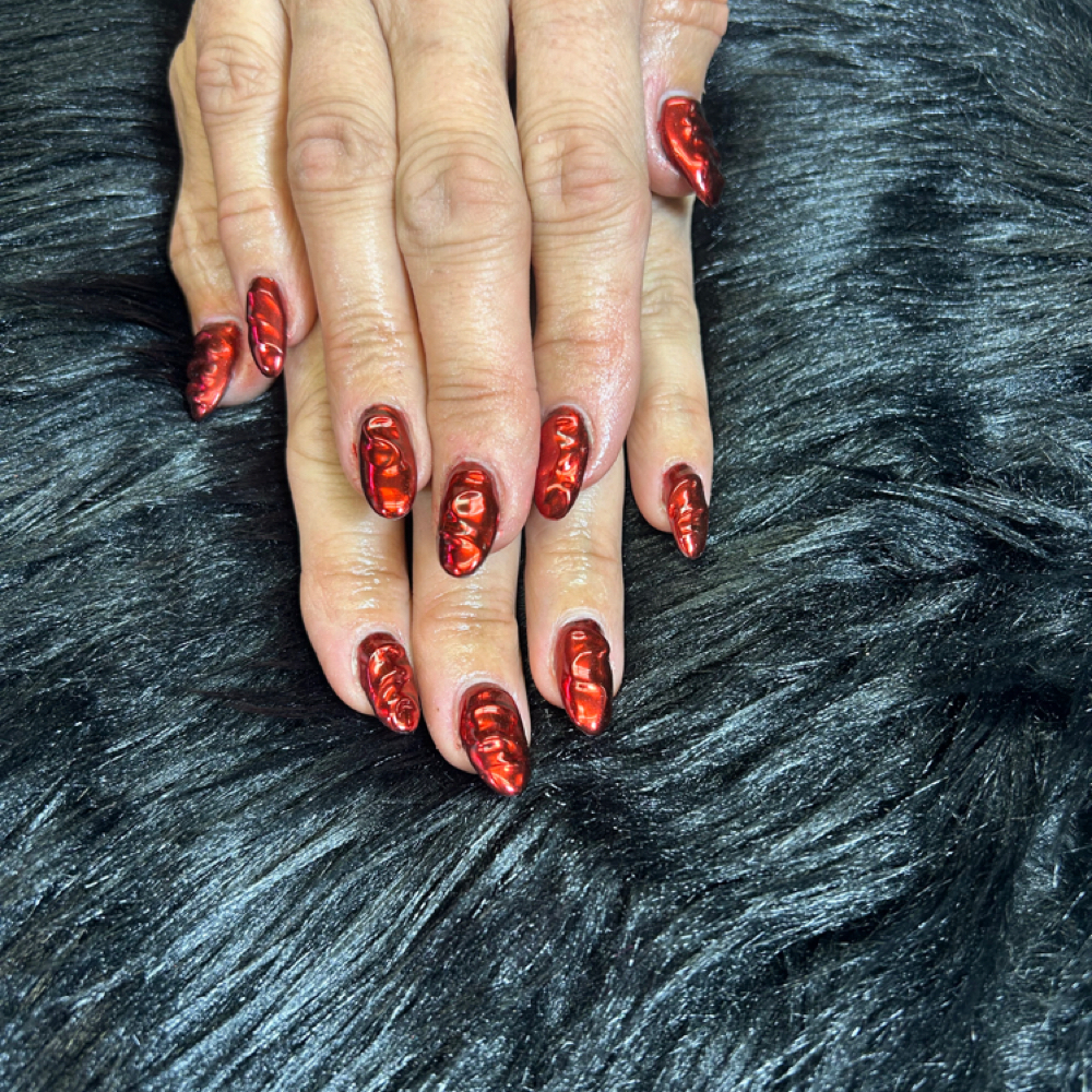 3D Design On 4 Or More Fingers at PrettyP Nailz in Sandusky, OH