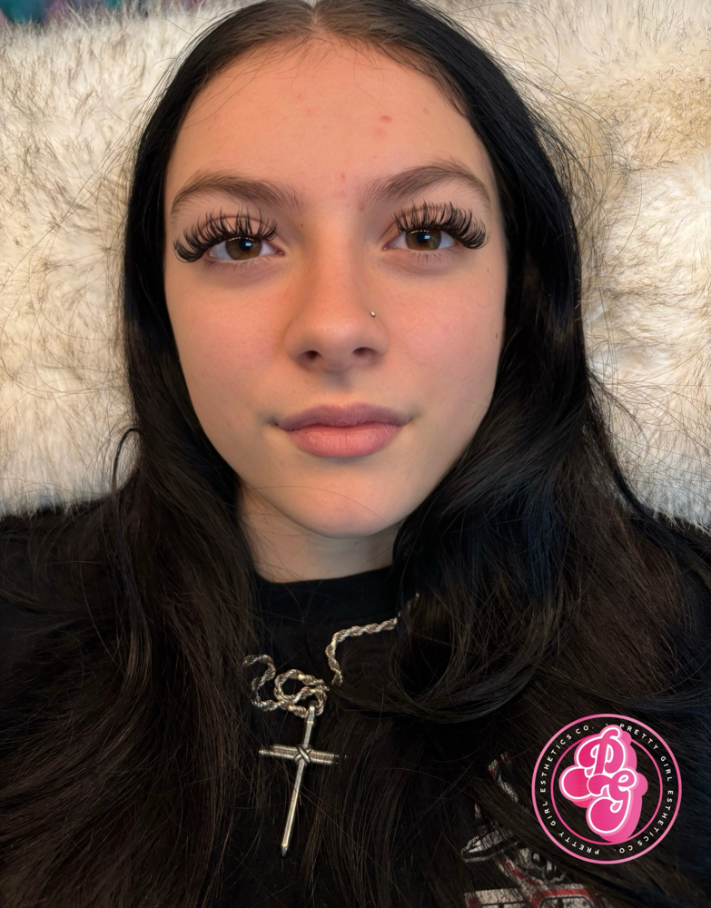It Girl Set at Pretty Girl Esthetics Co in Leesville, LA
