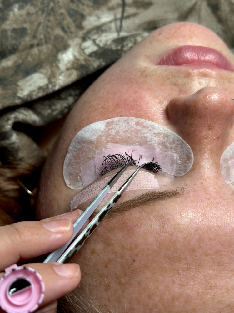 Lash Removal