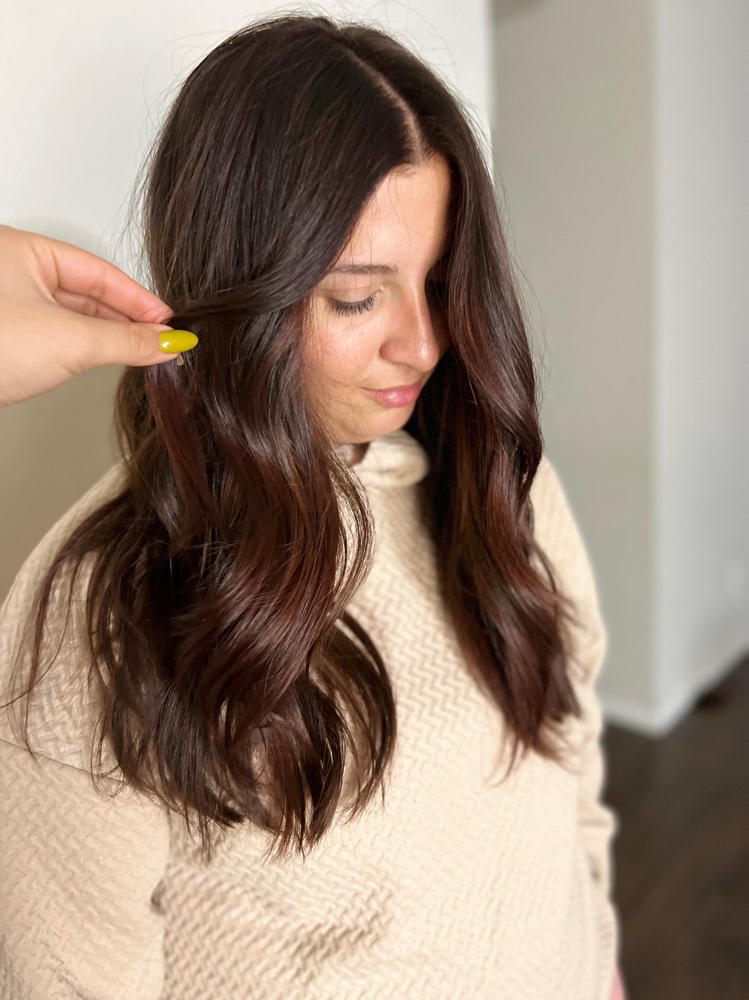 women’s haircut