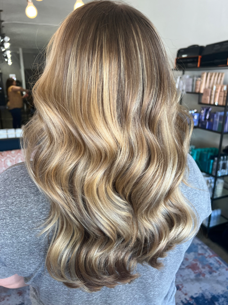 Balayage Highlighting