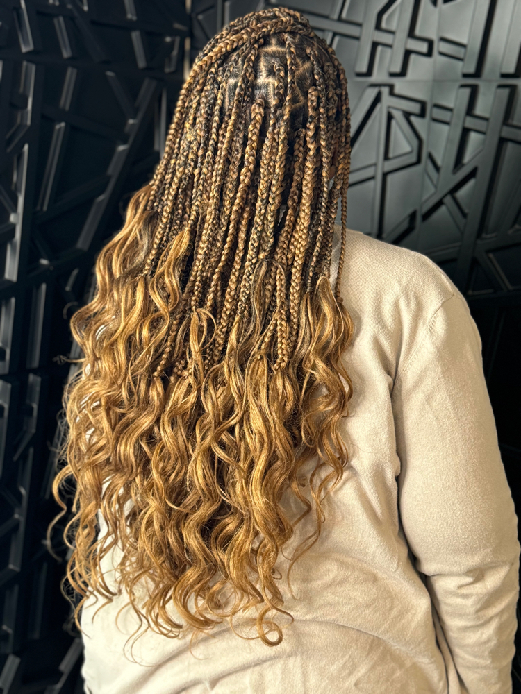 Medium- HIP LENGTH BRAIDS & TWISTS