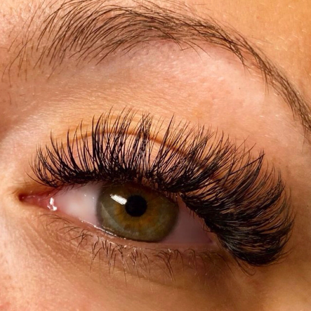 Light volume Lash Set at Luminous Luxe Spa in Nutley, NJ