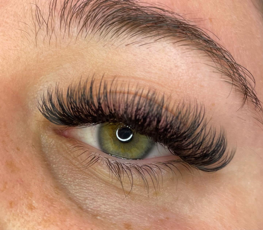 Volume Lash Extensions