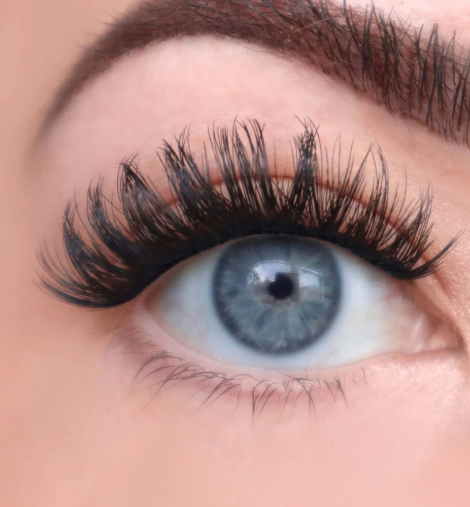 Glo 3 Lash Cluster Application