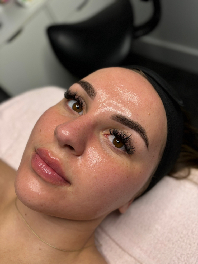 Dermaplane Facial (Glow)