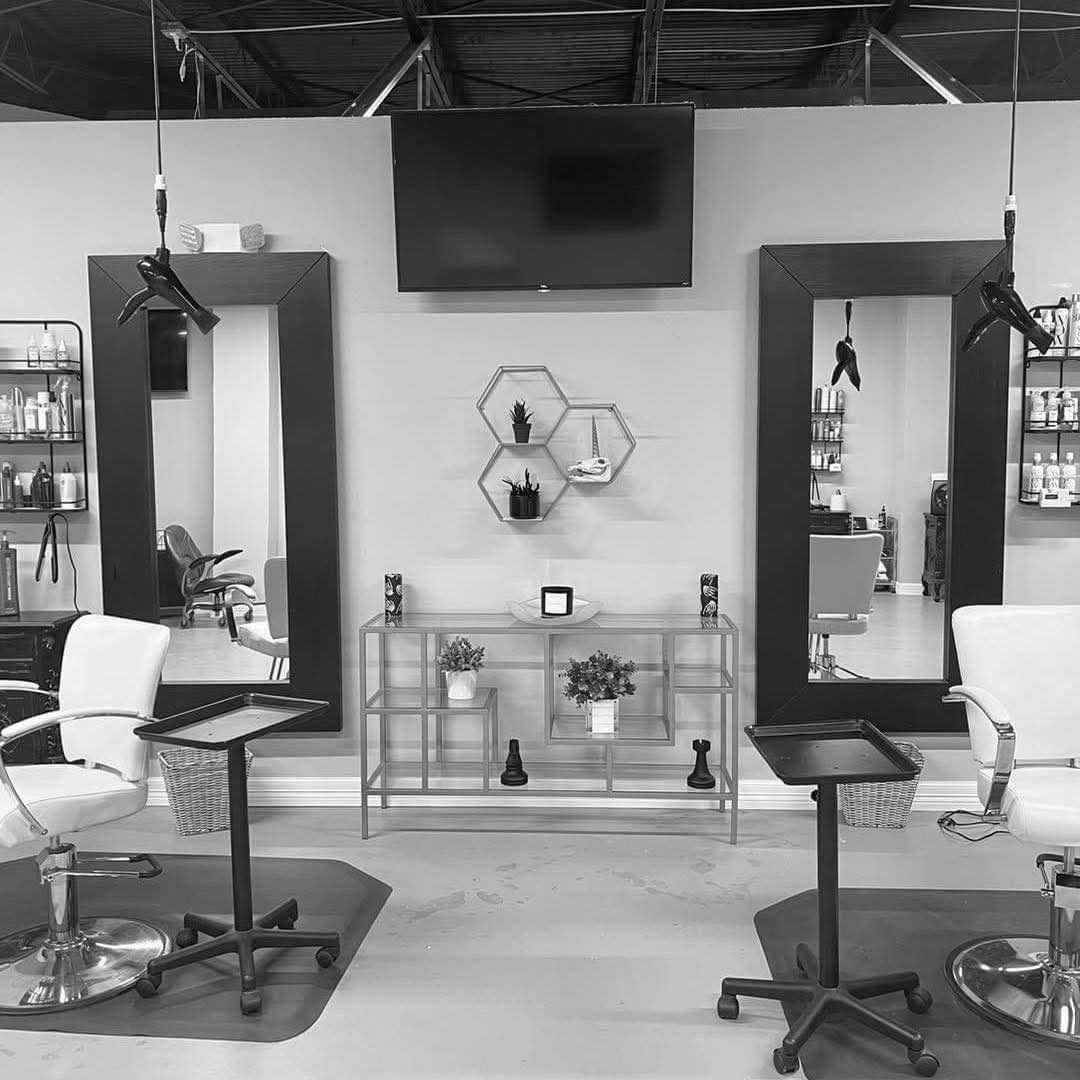 Blowout + Mini Facial