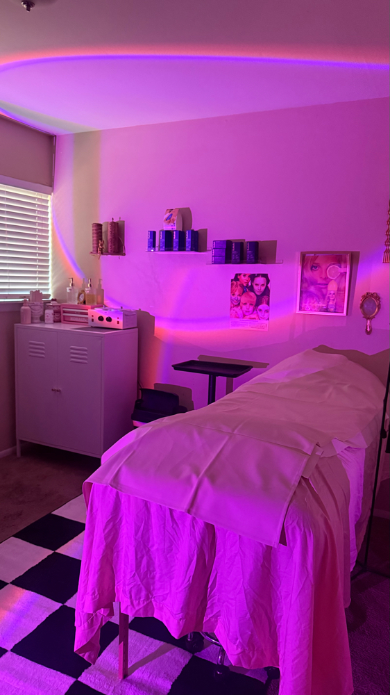 Chin Wax at GLAMMED BY NEESA in Grand Terrace, CA