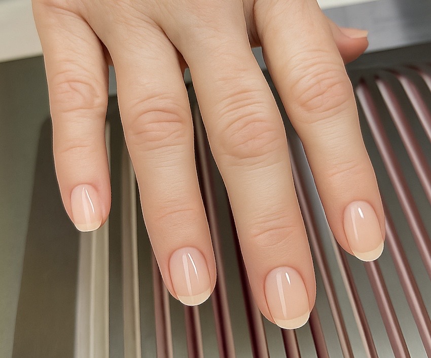 Naked Manicure