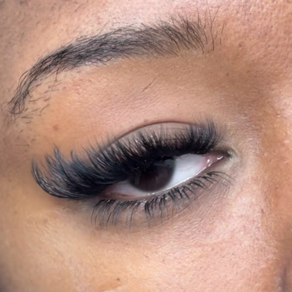 Bottom Lash Enhancement ✨ at Mari's Lash Lounge in Longwood, FL