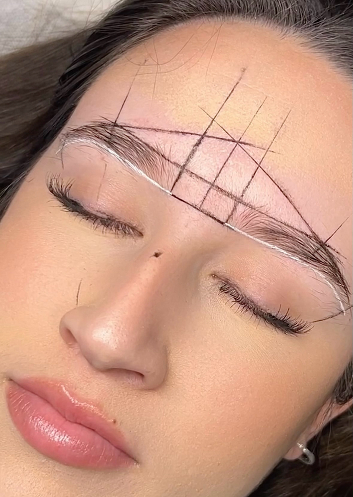eyebrow tweeze/shape