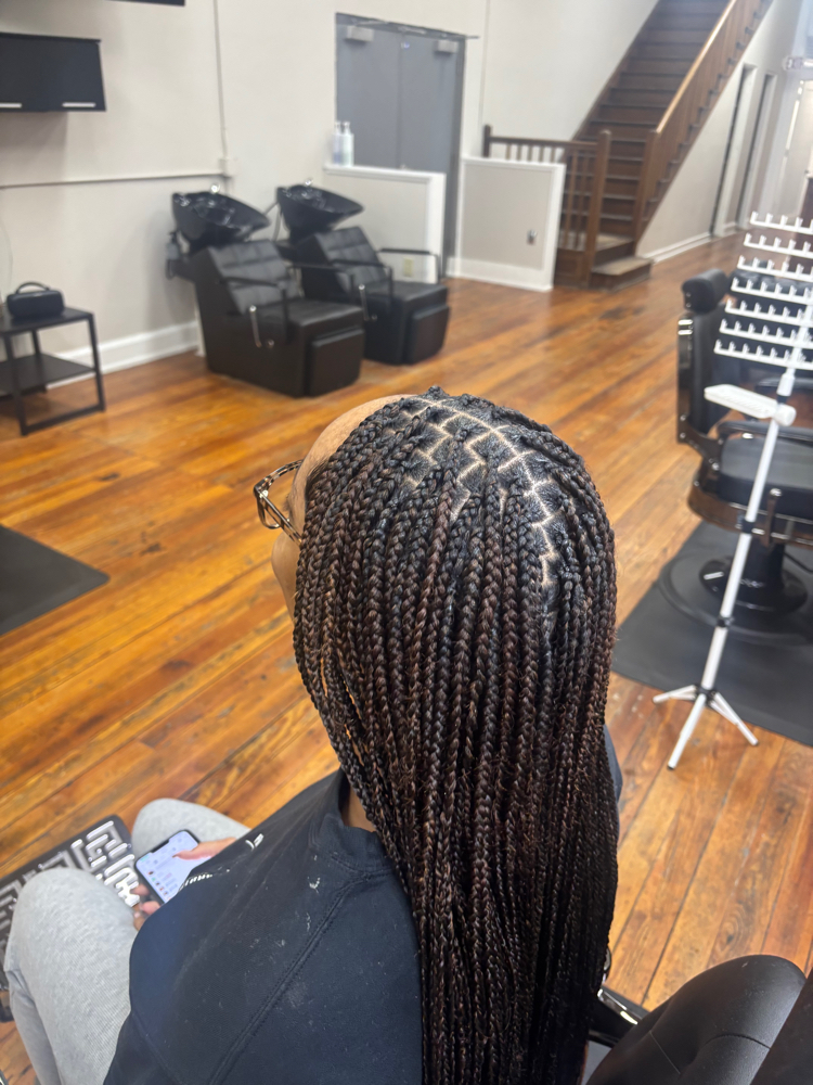 Knotless Box Braids