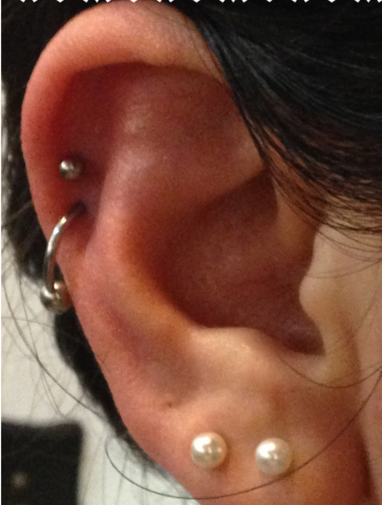 Outer Helix (2 Piercings)