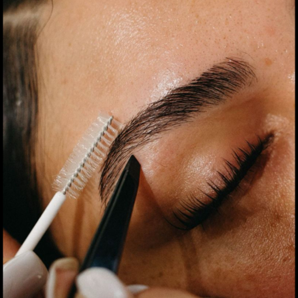 Brow Tint at Veronica’s Vanity @ Lofts + Vici in Youngstown, OH