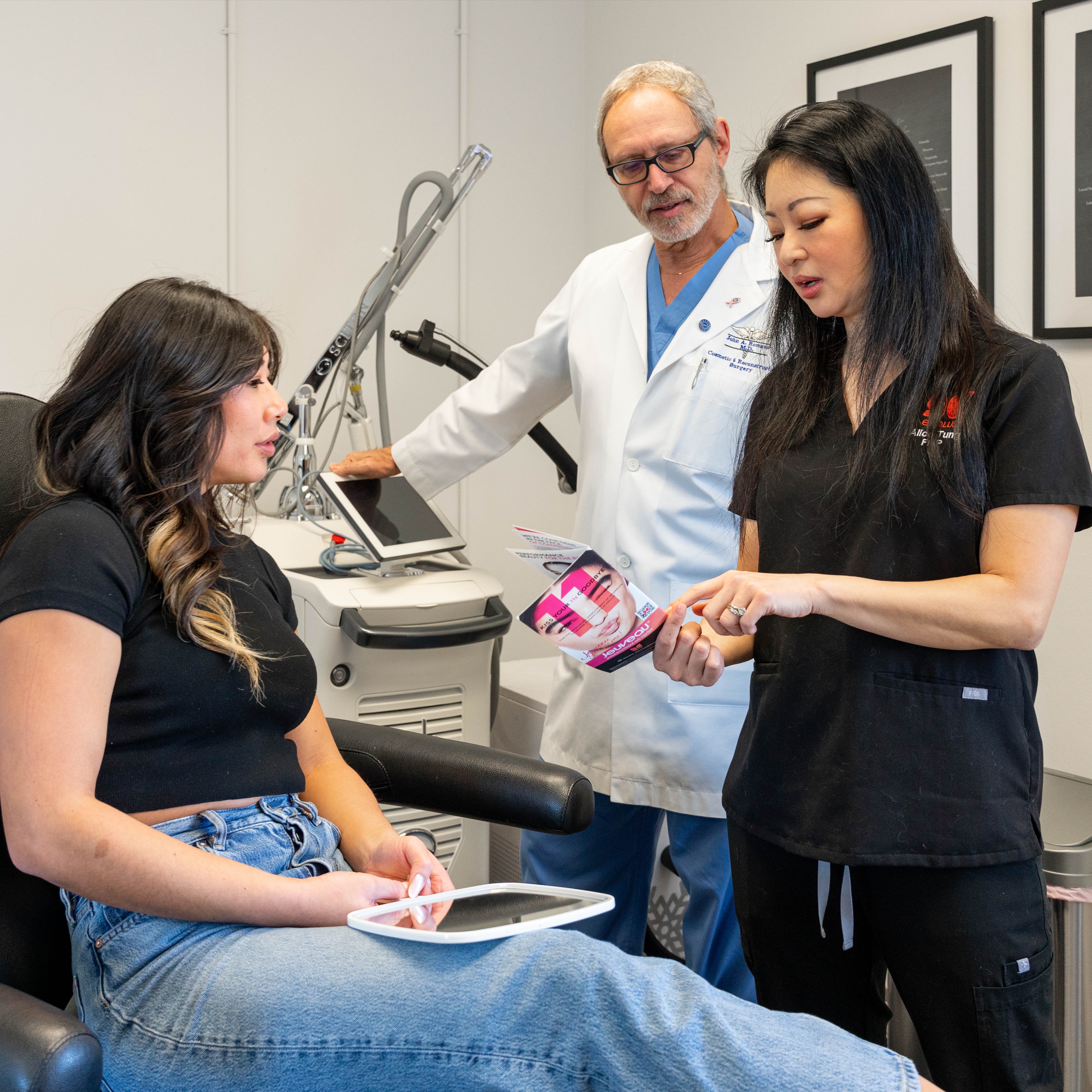 Complimentary consultation at Esthetique MD in Foster City, CA