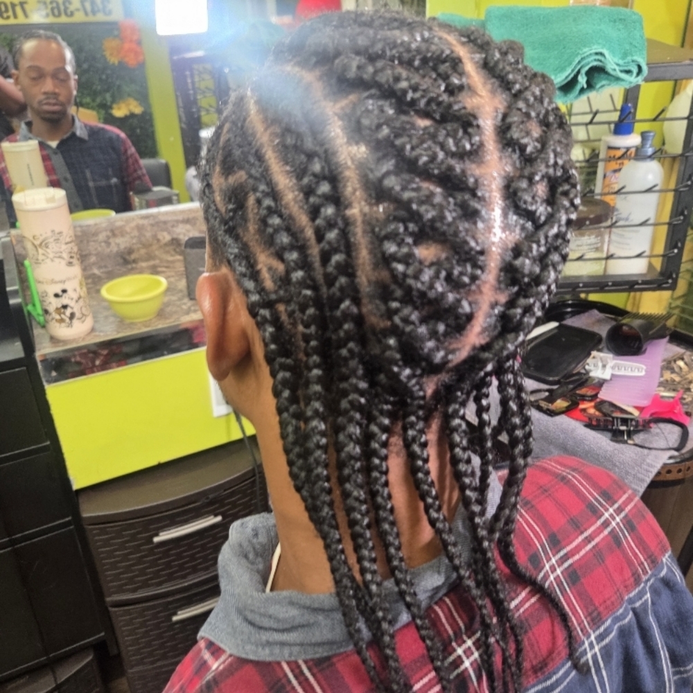 Men Design/ Intricate Style at D&M Hairstudio in Brooklyn, NY