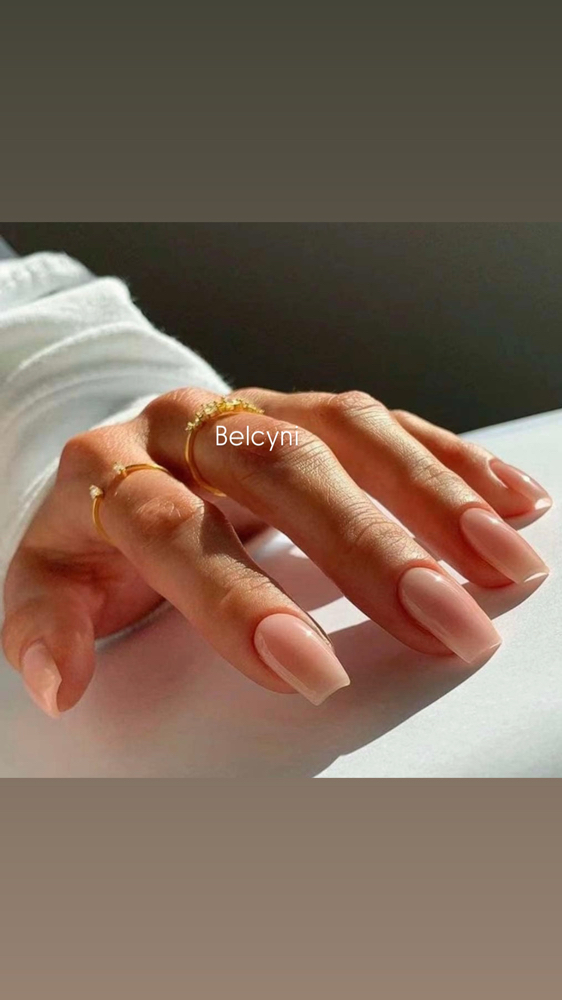 Sculpted Hard gel extension
