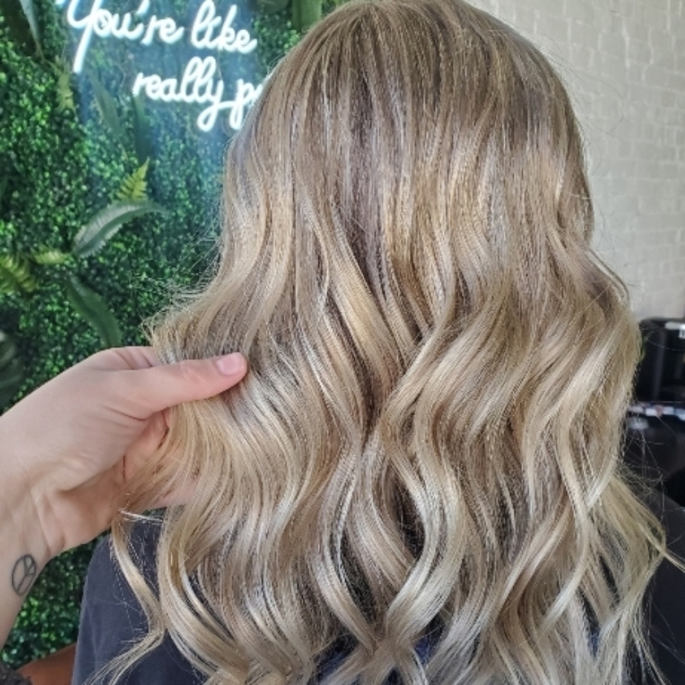 Hilight/lowlight + Toner + Haircut