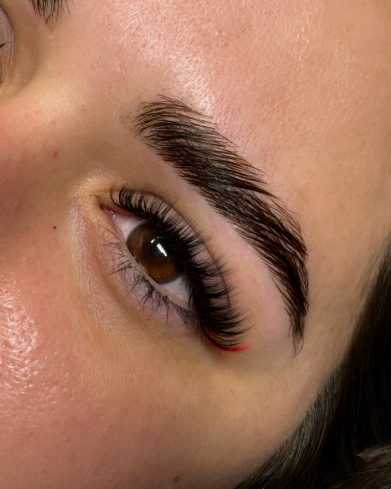 Volume Lashes at Bella Nella in Fairdale, KY