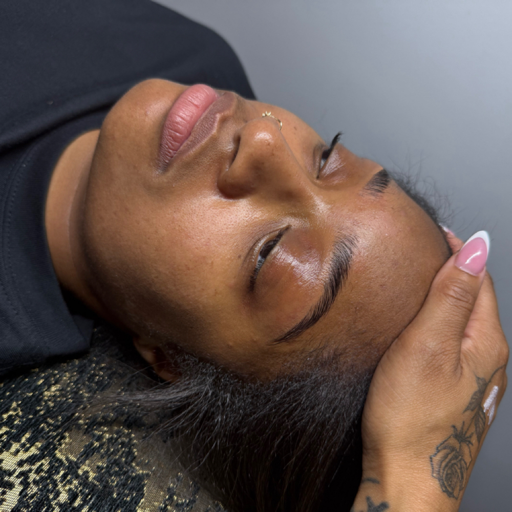 Brow Wax at Nude Sknn in Rockford, IL