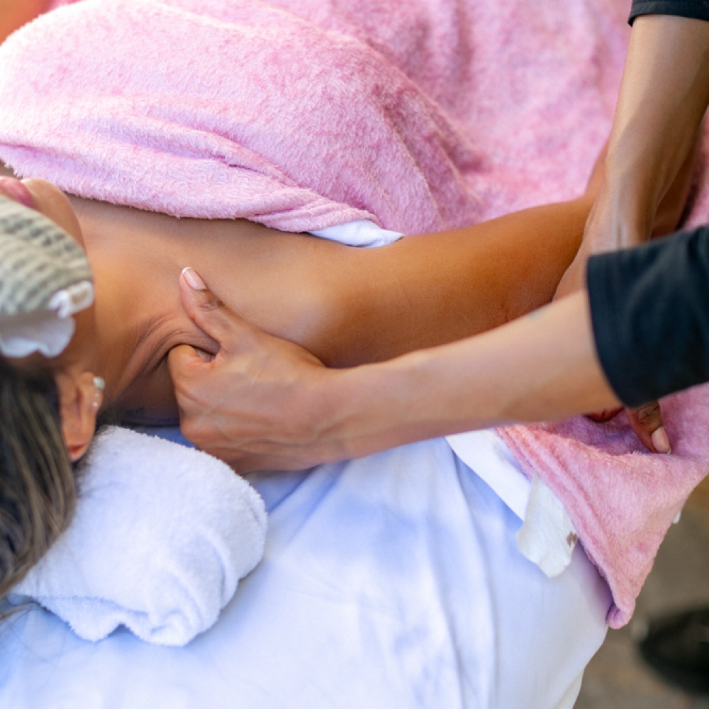 30 Minute Targeted Relief at Smooth Motion Spa in Miami, FL