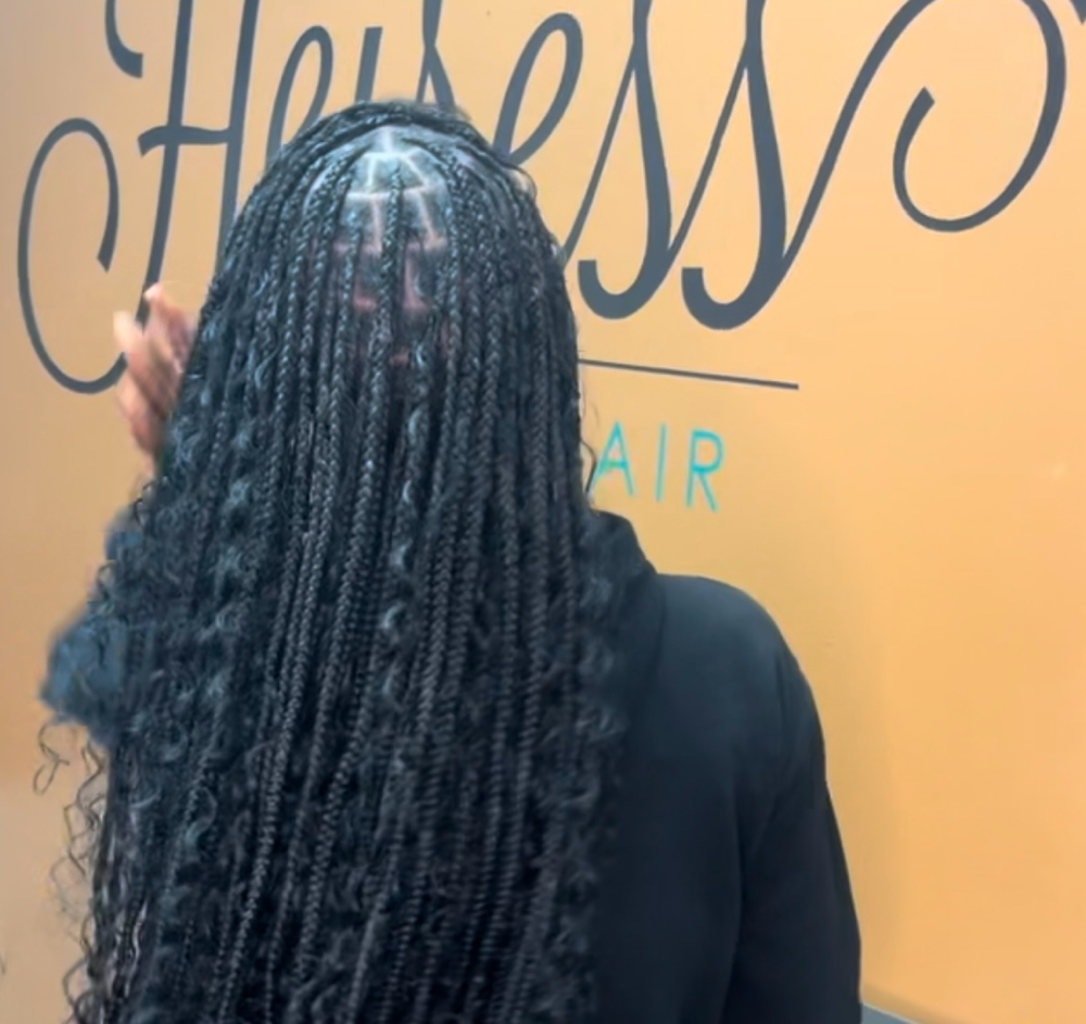 Small Boho Knotless