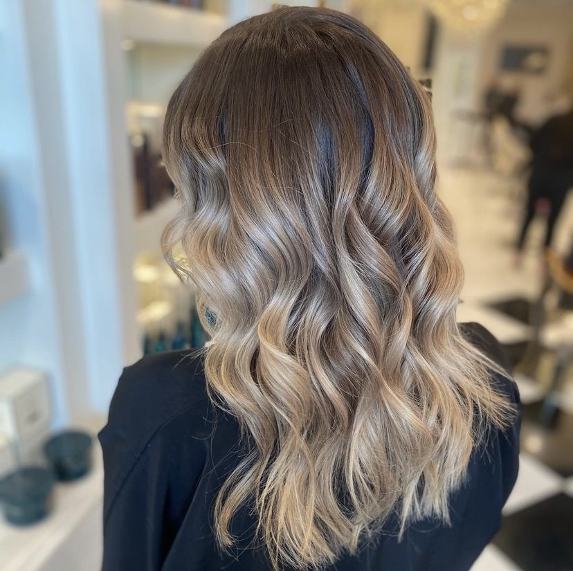 Root Refresh,Custom Gloss & Blowout