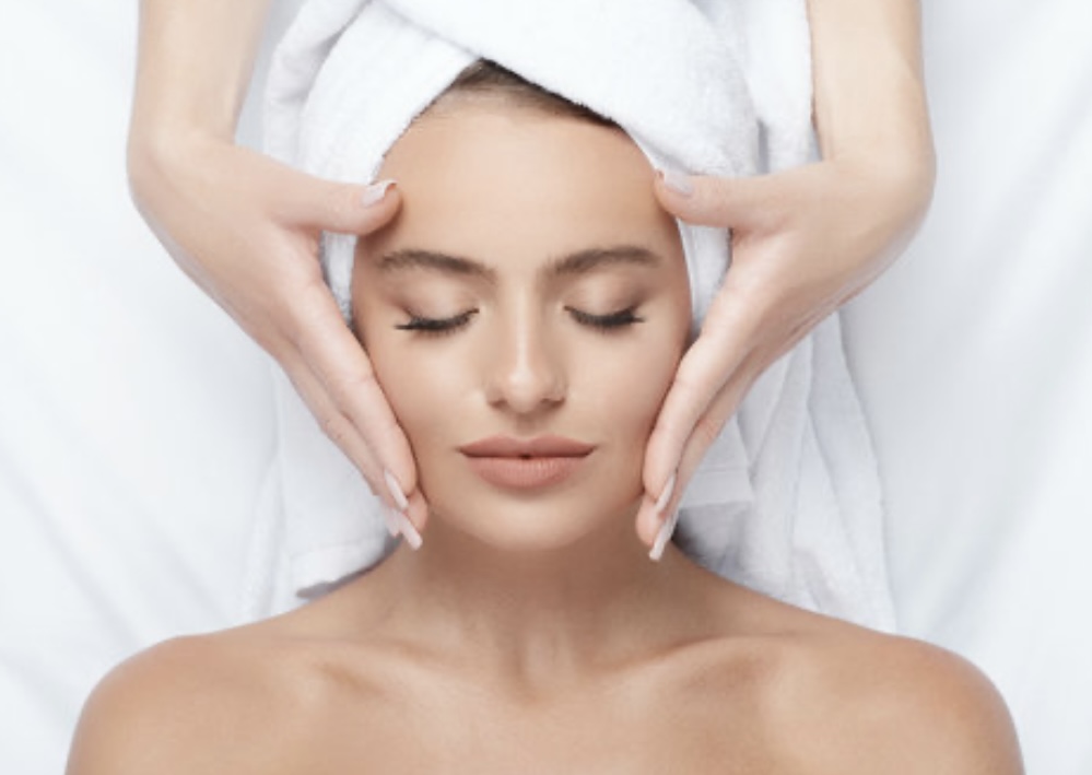 Basic Facial at Skintique by lacey in Dayton, OH
