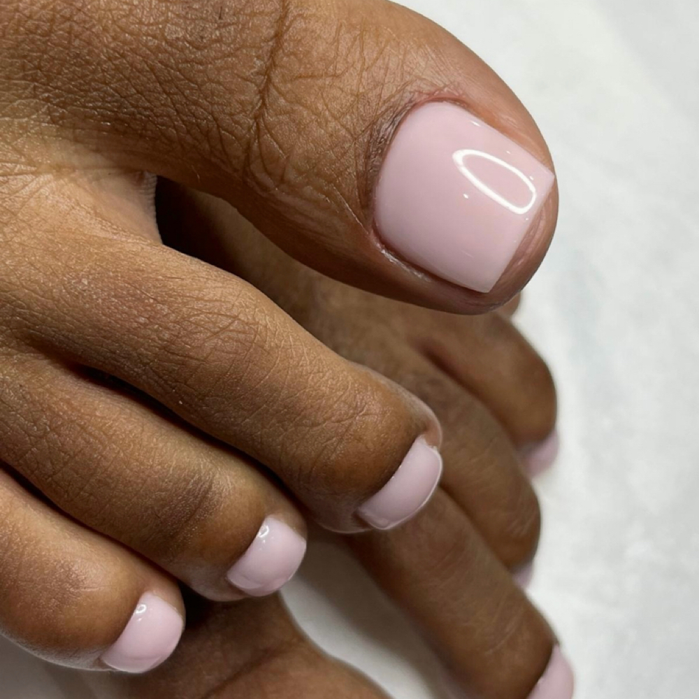 Master Tech Regular Polish Pedicure at Shilo Studio Inc in Brooklyn, NY
