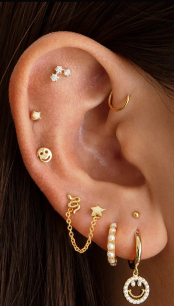 Piercing: Ears