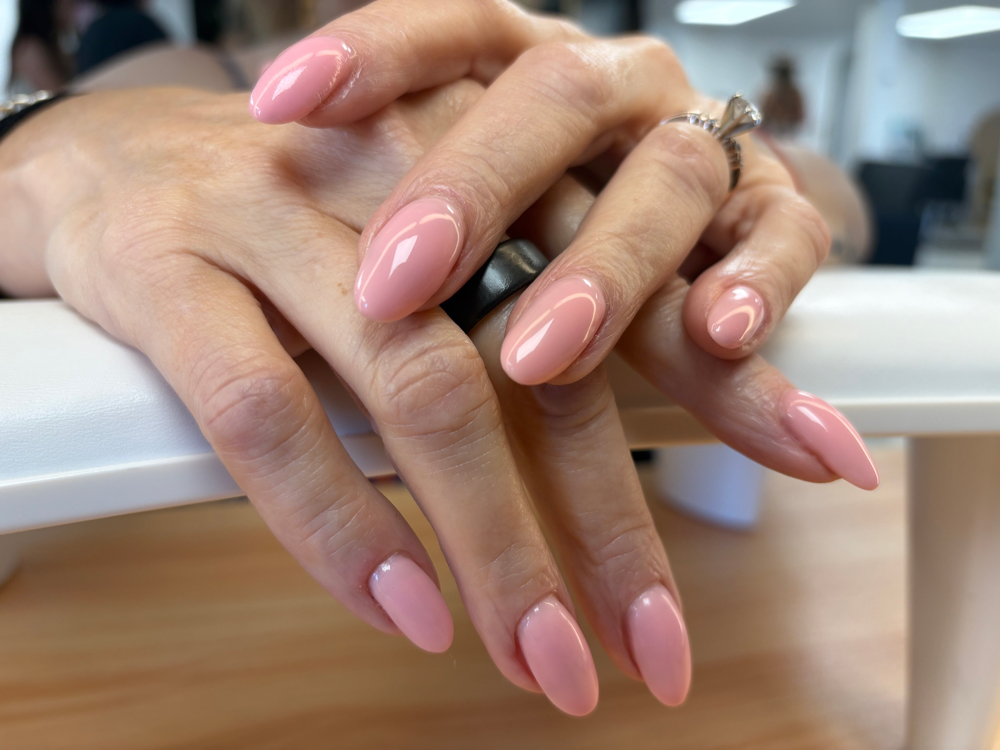 Structure Gel Mani