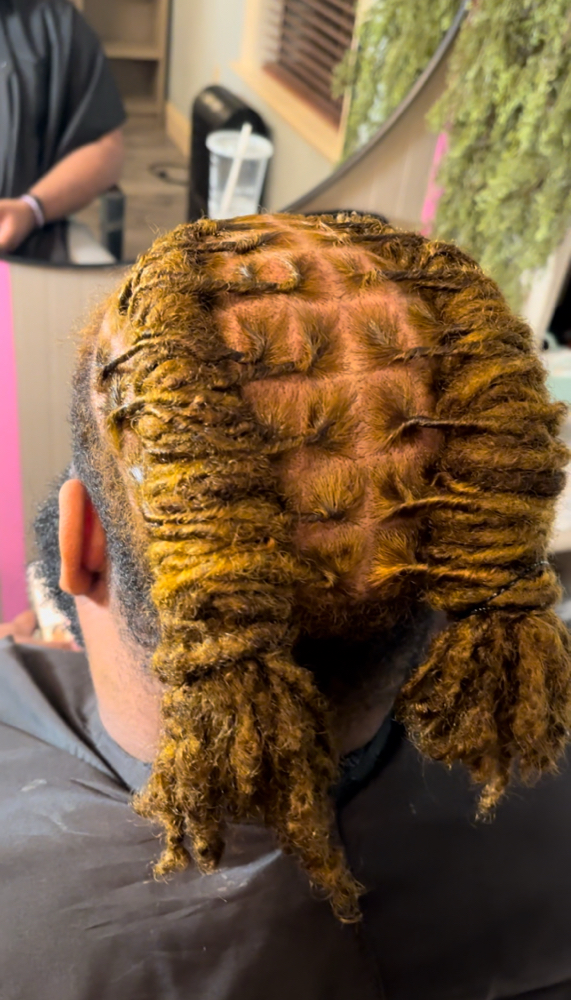“Locs”Beauty