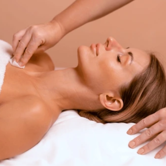 +Add-on Decollete Peel at Miranda Fields in Paoli, PA