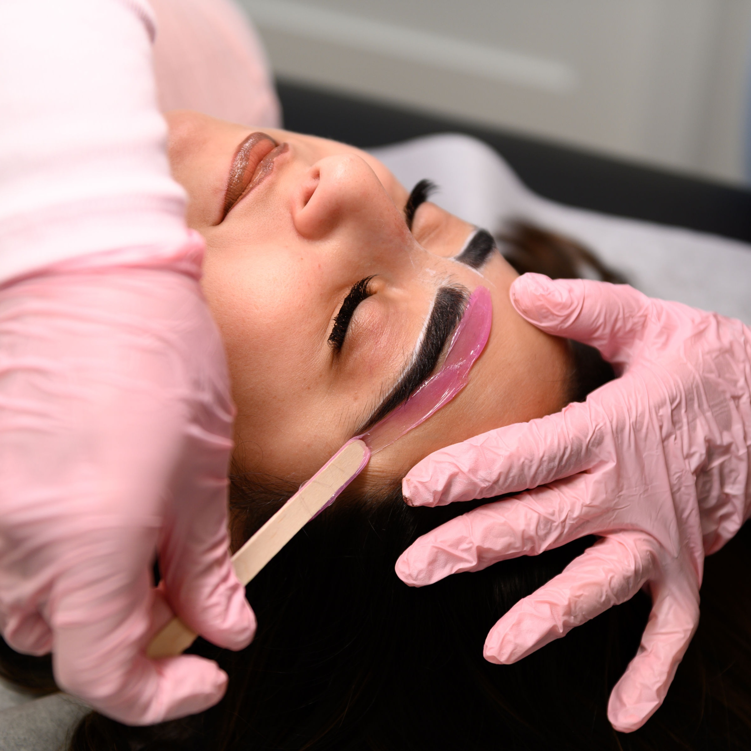 Eyebrow Wax at Retro Radiance in Boonton, NJ