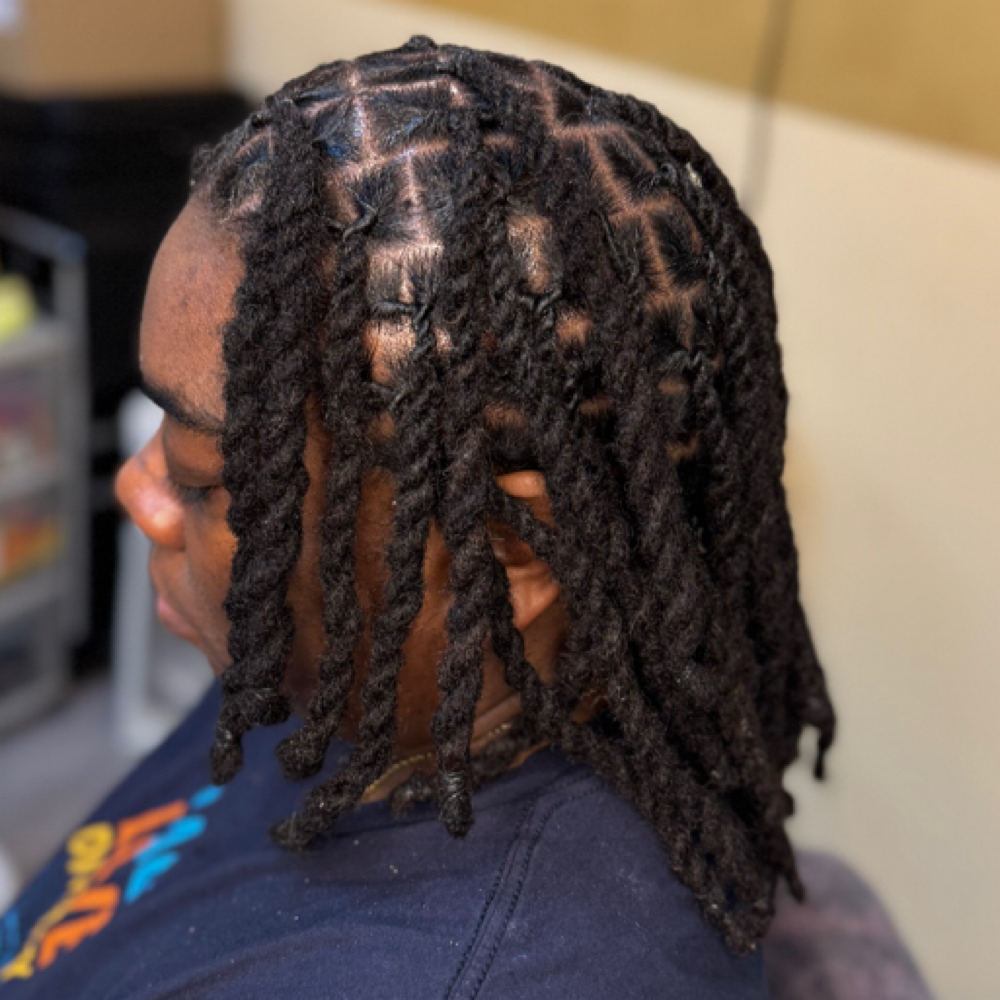 Loc Extentions at THEE KEE 2 UR LOCS in Upper Marlboro Md, MD