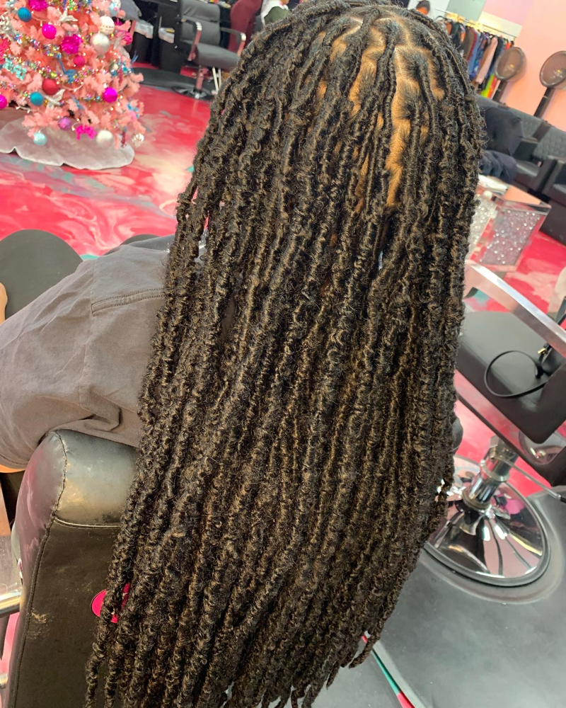 Distressed Faux Locs