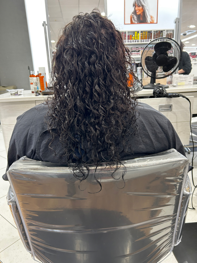 Curly Cut