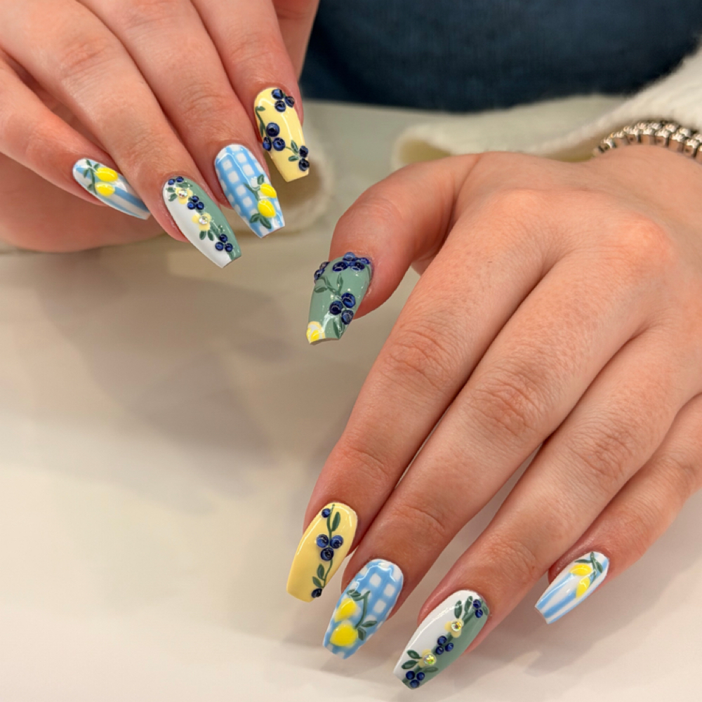 Tier 4 Nail Art at His & Hers Barbershop and Salon in Painesville, OH